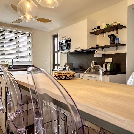 Sunkissed - Brand New Beach Apartment Located 50M From Beach Flic en Flac Exterior photo
