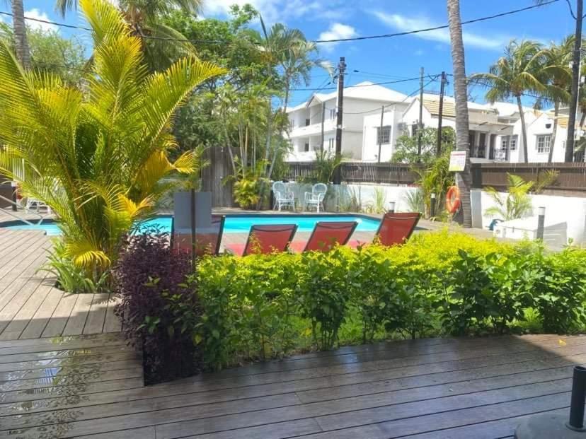 Sunkissed - Brand New Beach Apartment Located 50M From Beach Flic en Flac Exterior photo