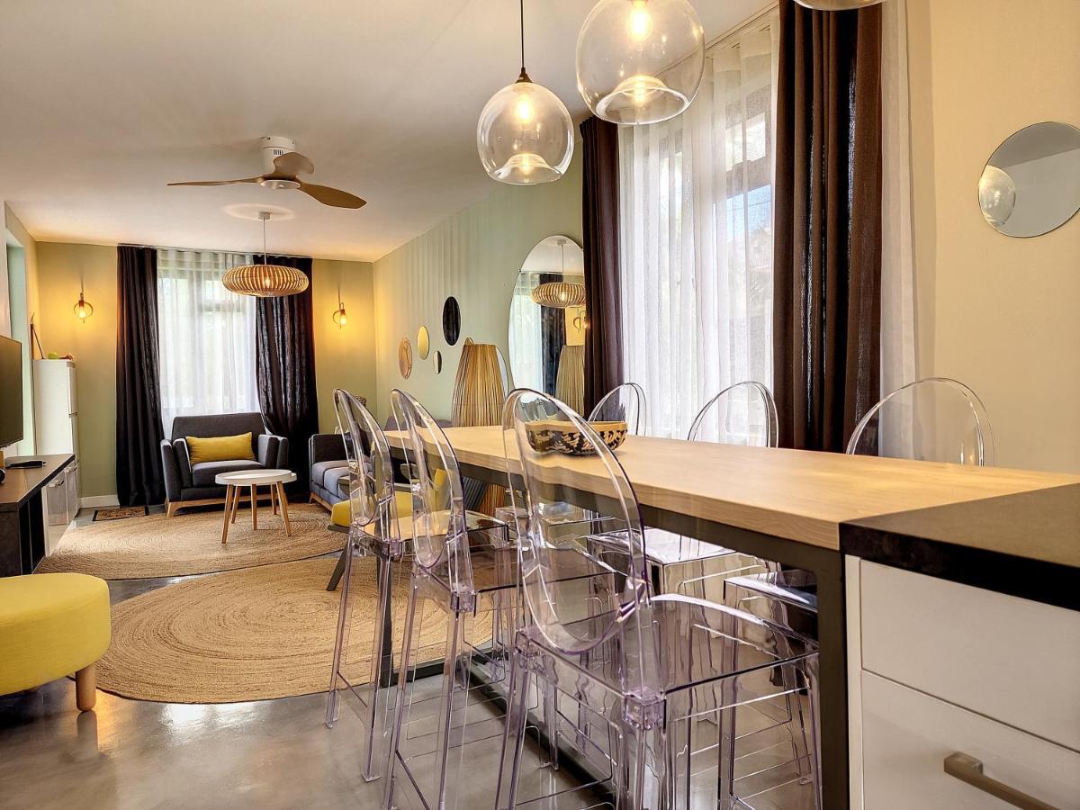 Sunkissed - Brand New Beach Apartment Located 50M From Beach Flic en Flac Exterior photo